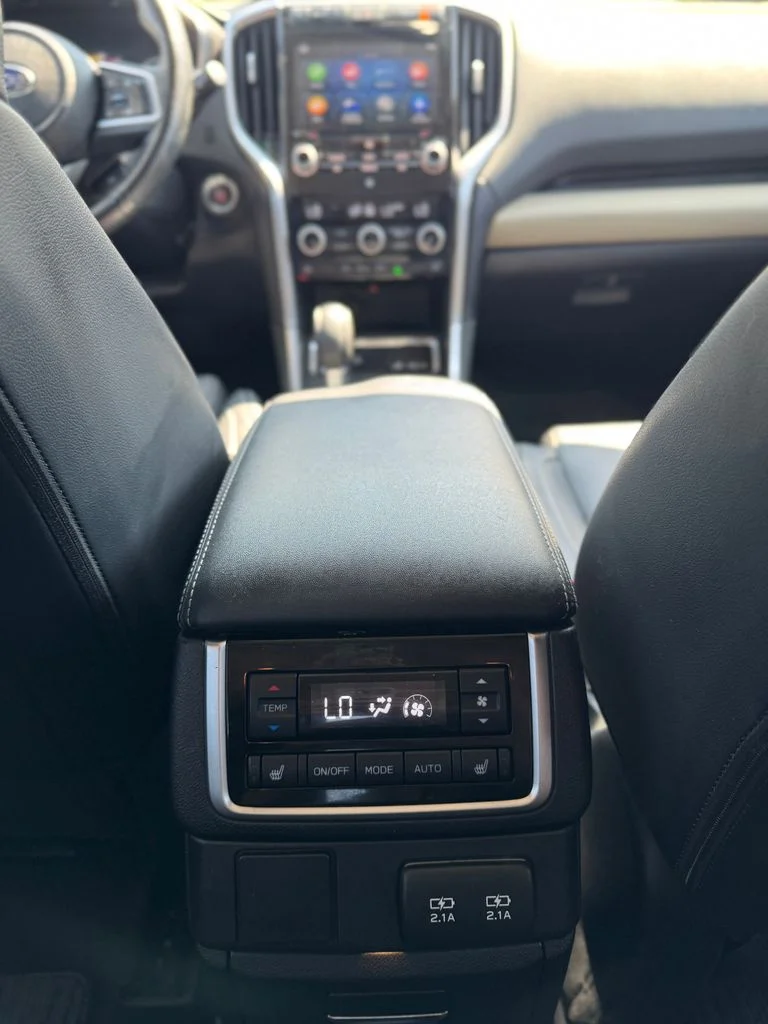 Used 2022 Silver Subaru Limited image 30