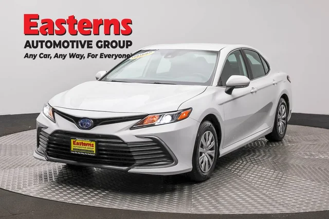 2023 Toyota Camry Hybrid LE