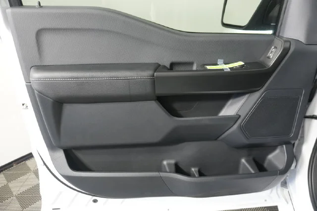 New 2026 Oxford White Ford STX® image 23