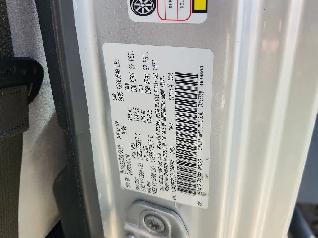 Used 2007 Silver Jeep Unlimited Rubicon image 18