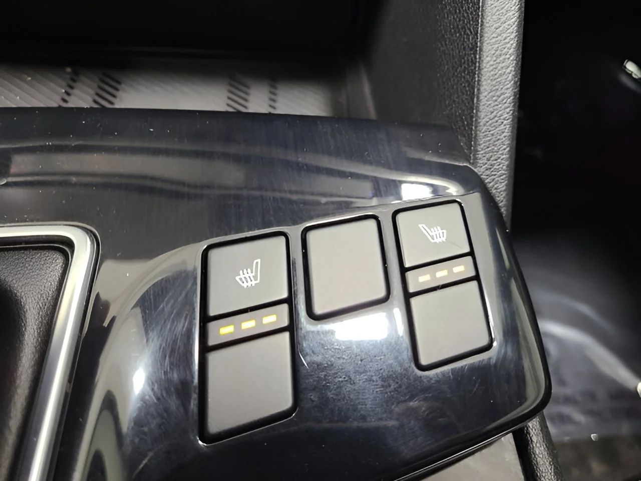 Used 2024 Sapphire Blue Kia X-Line image 30