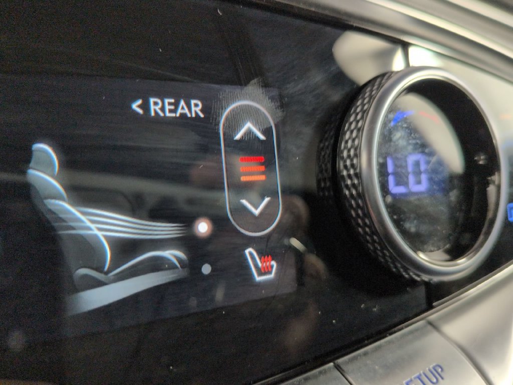 2025 GENESIS GV70 Standard - Photo 35