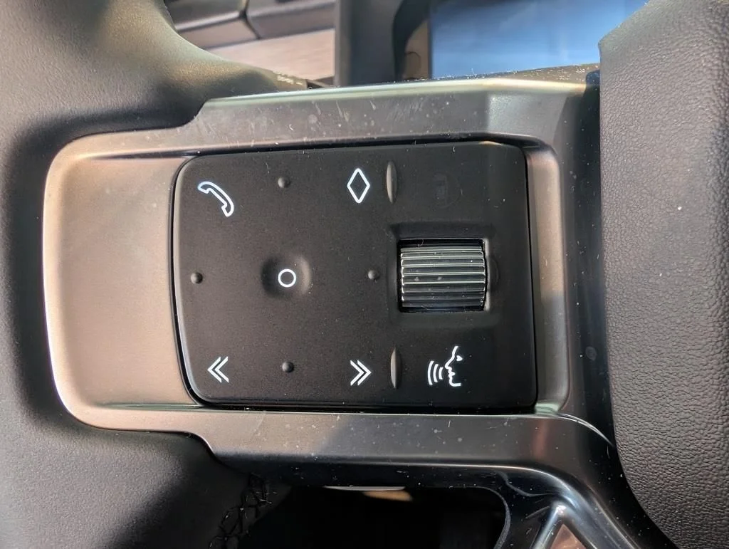 New 2026 Carpathian Grey Land Rover  image 17