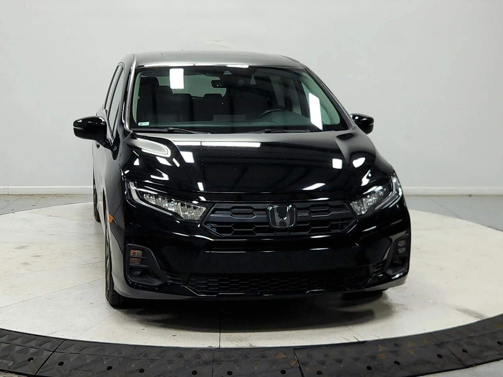 Used 2025  Honda EX-L image 3