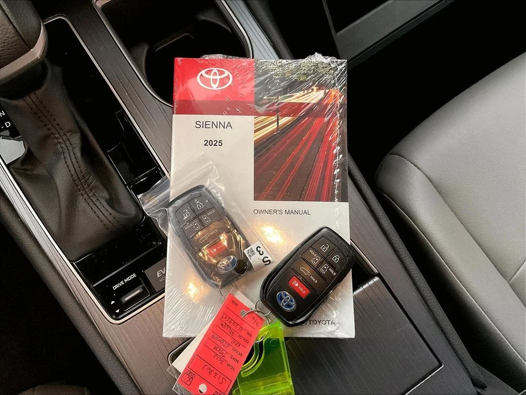 Used 2025 Silver Toyota XLE image 15
