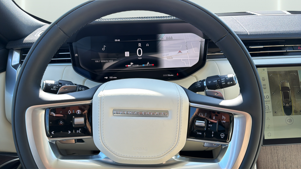 New 2026 Fuji White Land Rover SE image 25