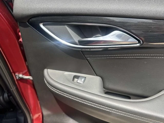Used 2022 Red Buick Preferred image 23