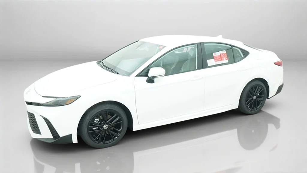 New 2026 Ice Cap Toyota SE image 5