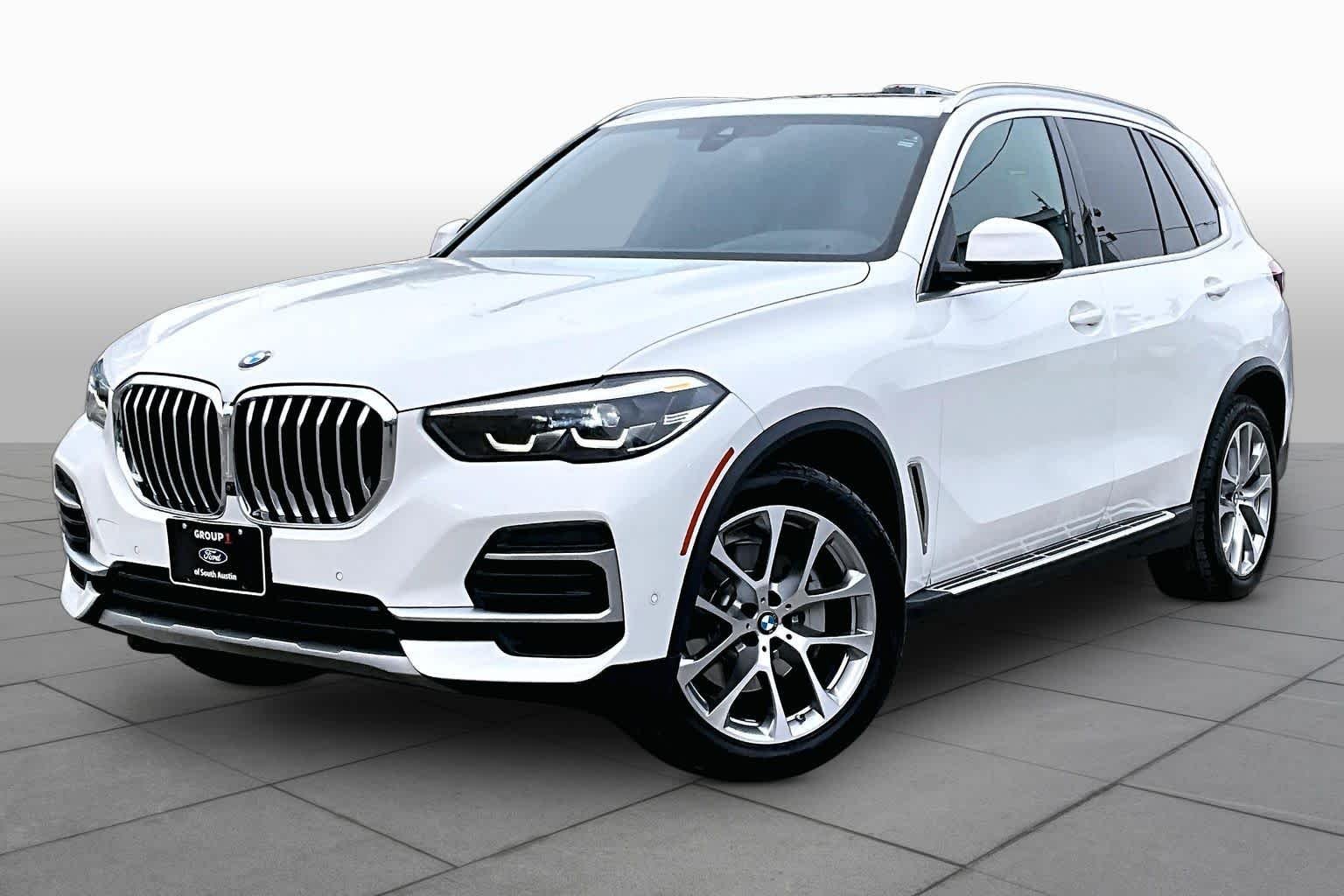 Used 2023 Alpine White BMW sDrive40i image 35