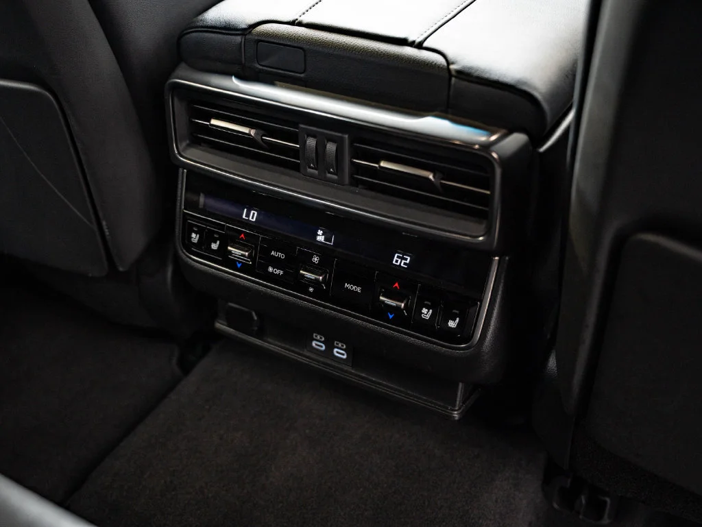 Used 2024 Manganese Luster Lexus 600 Luxury image 37