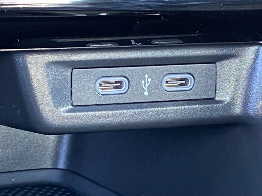 2026 Volkswagen Jetta Sport - Photo 9