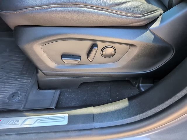 Used 2023 Gray Ford ST-Line image 14