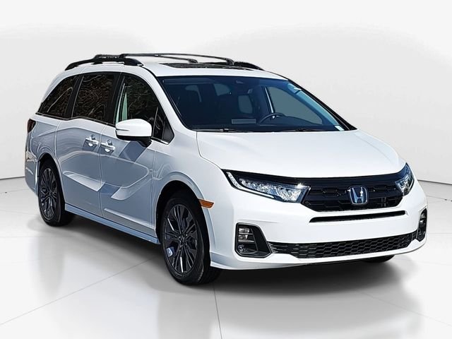 2026 Honda Odyssey Touring's photo