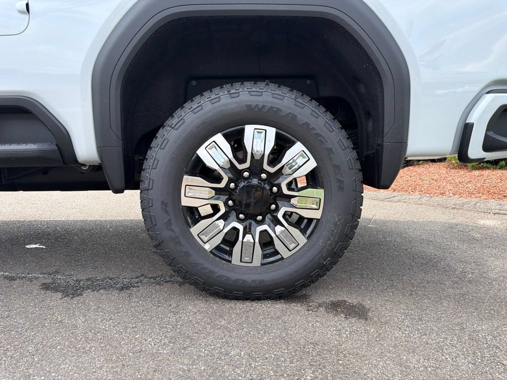 2026 GMC Sierra 2500HD Denali - Photo 9