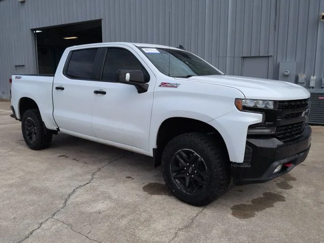 Used 2020 White Chevrolet LT Trail Boss image 2