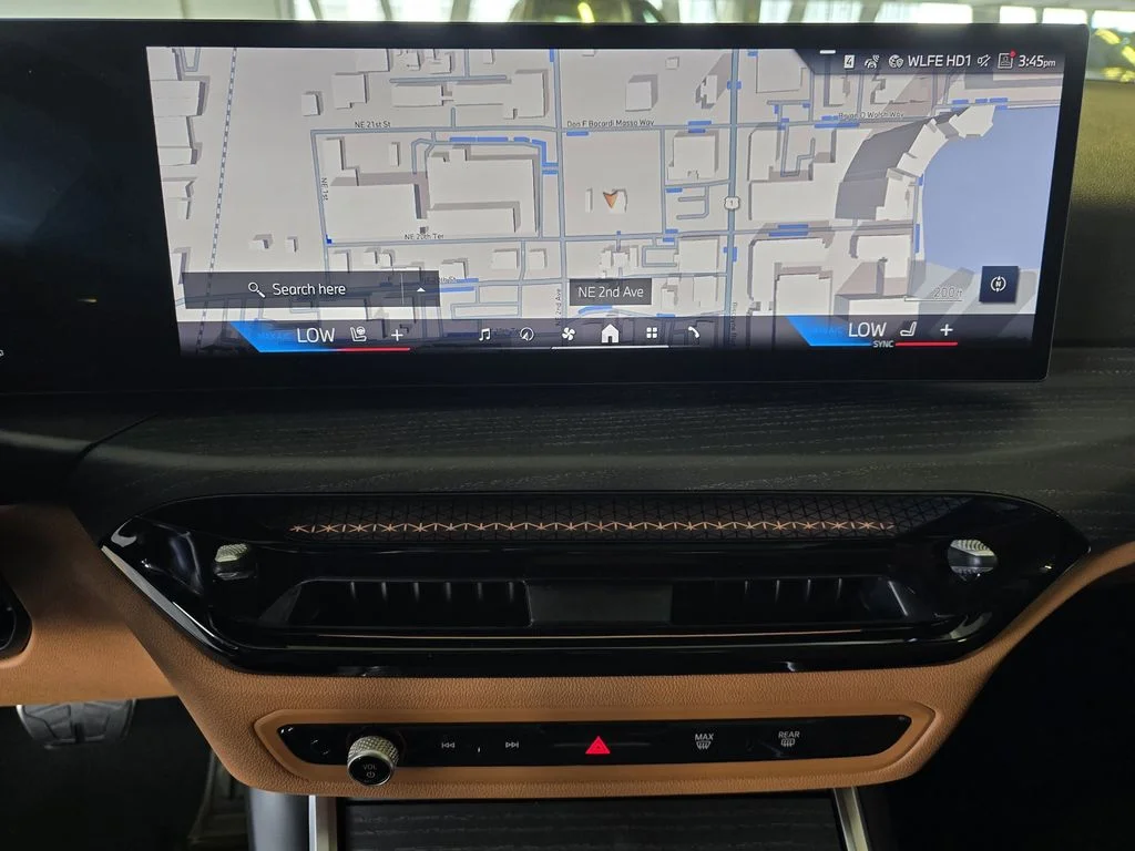 New 2026 Alpine White BMW 330i image 22
