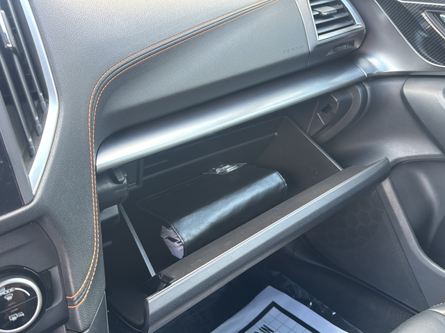 Used 2019 Gray Subaru 2.0i Limited image 35