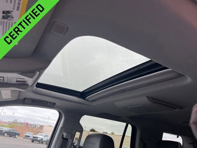 2020 GMC Yukon Denali - Photo 28