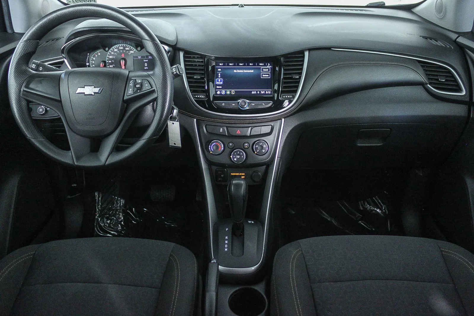 Used 2018 Silver Chevrolet LS image 12