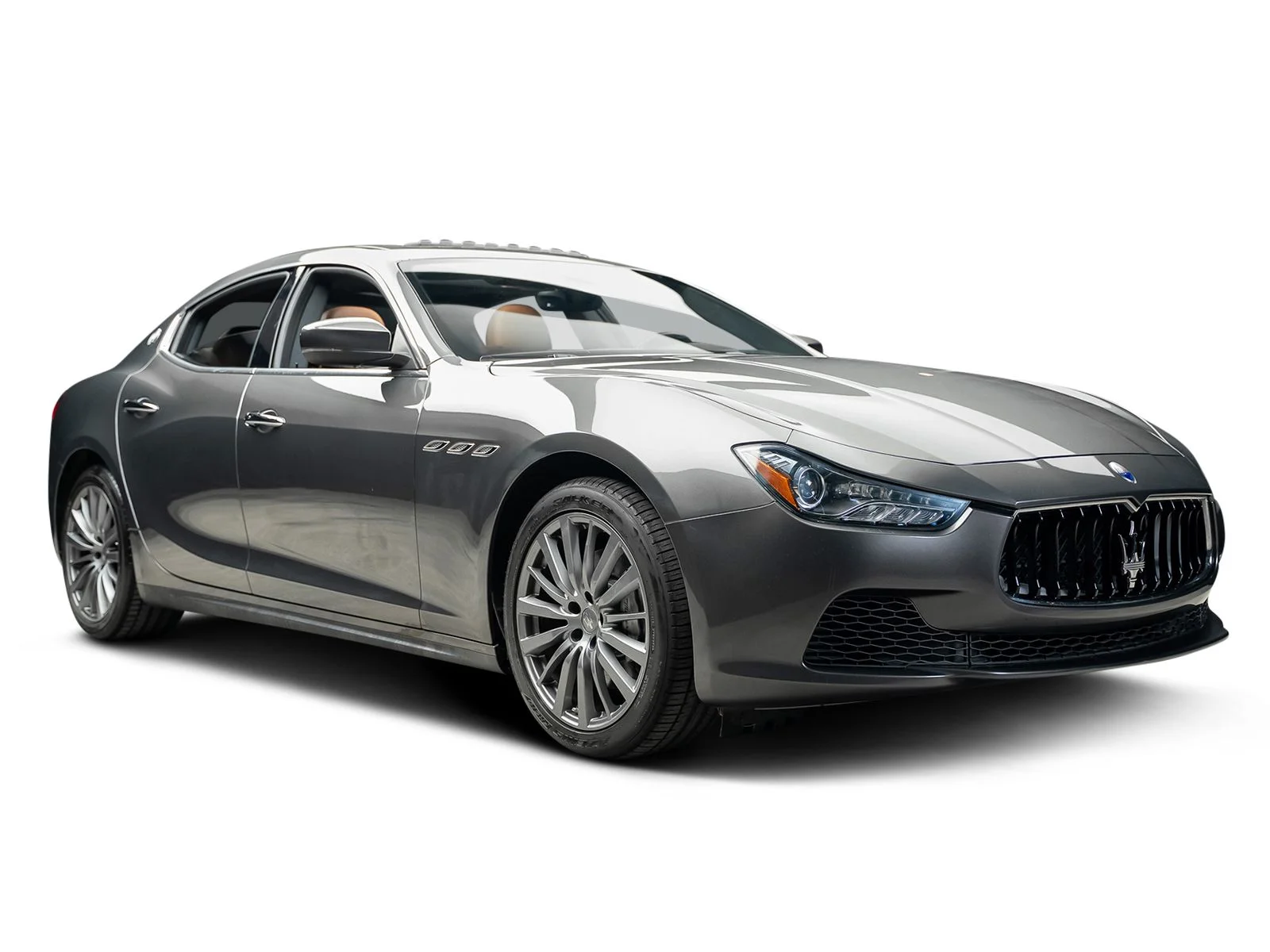 Used 2017 Gray Maserati Base image 7
