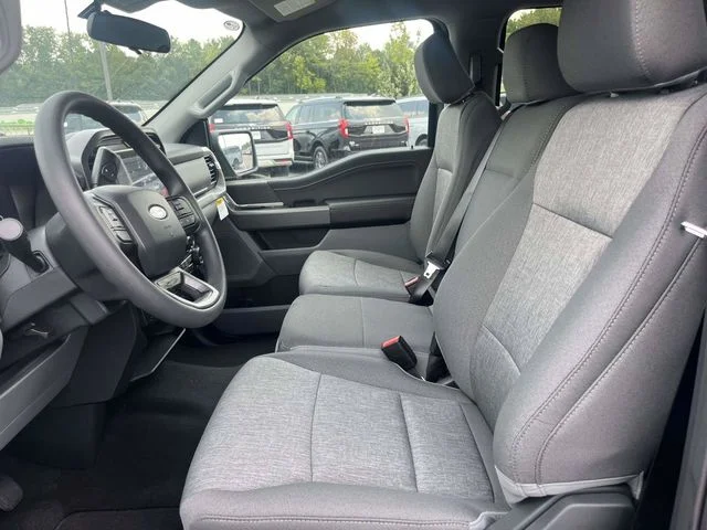New 2026 Gray Ford XLT image 15