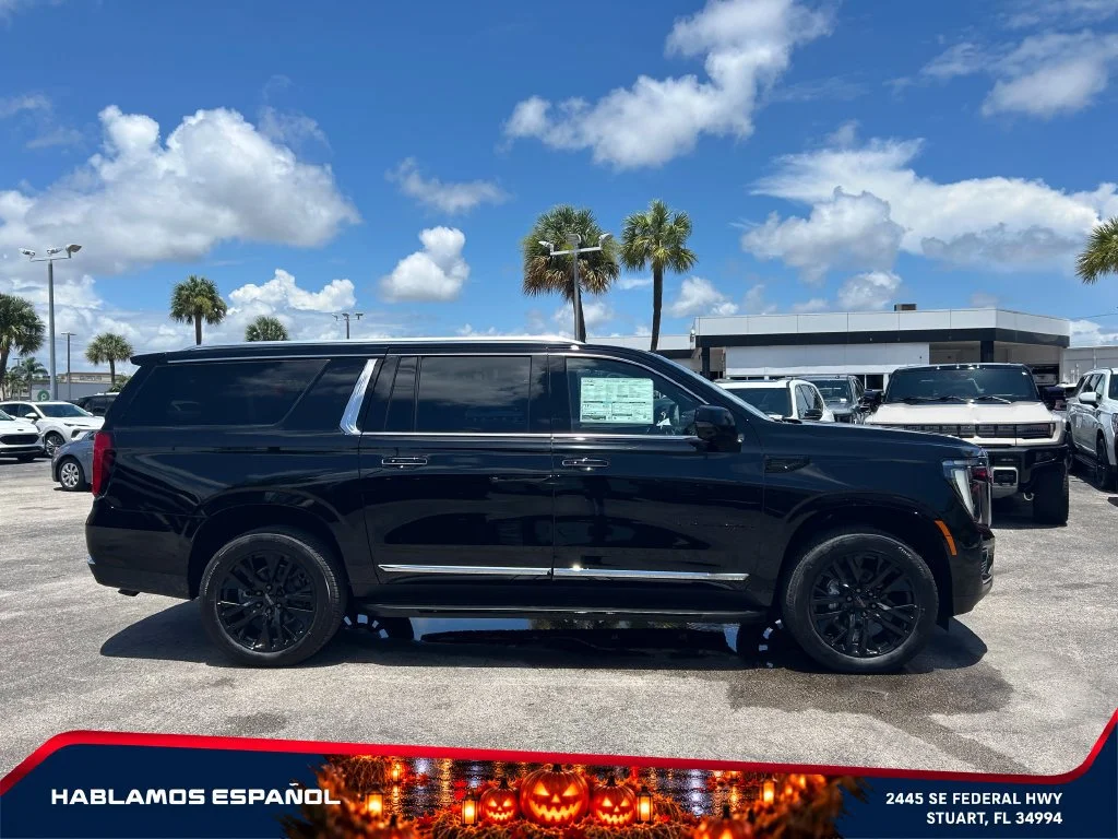 New 2026 Onyx Black GMC Elevation image 8