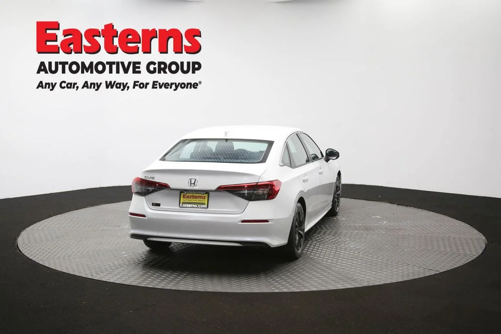 Used 2024 White Honda LX image 37
