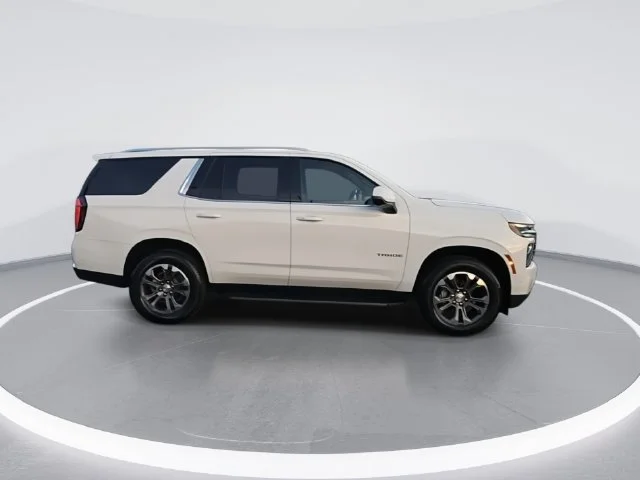 Used 2026 White Chevrolet LT image 9
