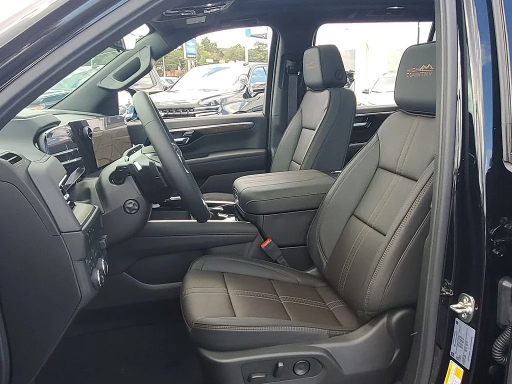 New 2026 Black Chevrolet High Country image 26