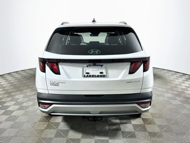 New 2026 Hyundai TUCSON HYBRID SEL