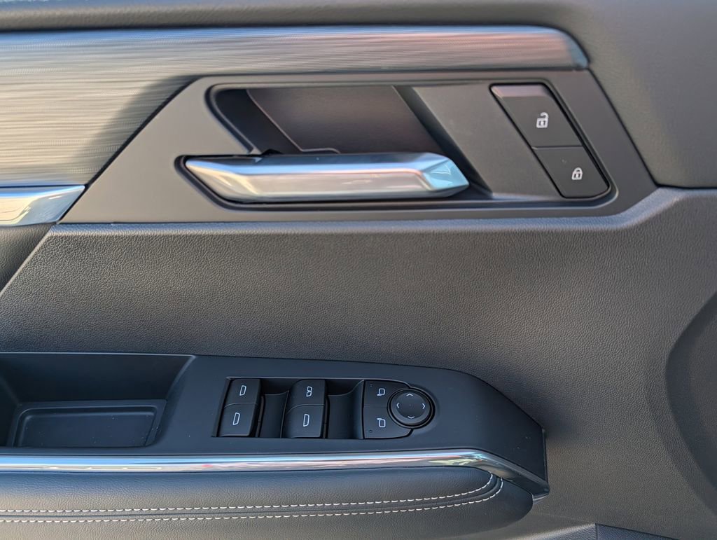 2026 GMC Acadia Elevation - Photo 14