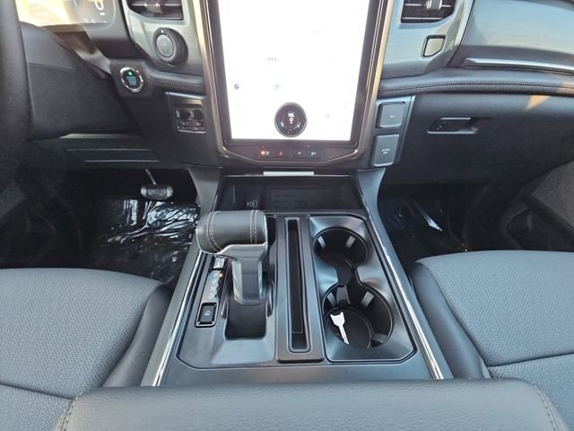 2025 Ford F-150 Lightning Lariat - Photo 11