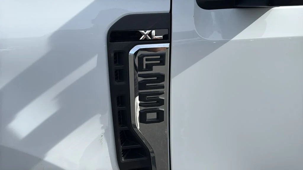New 2026 Oxford White Ford F-250® XL image 5