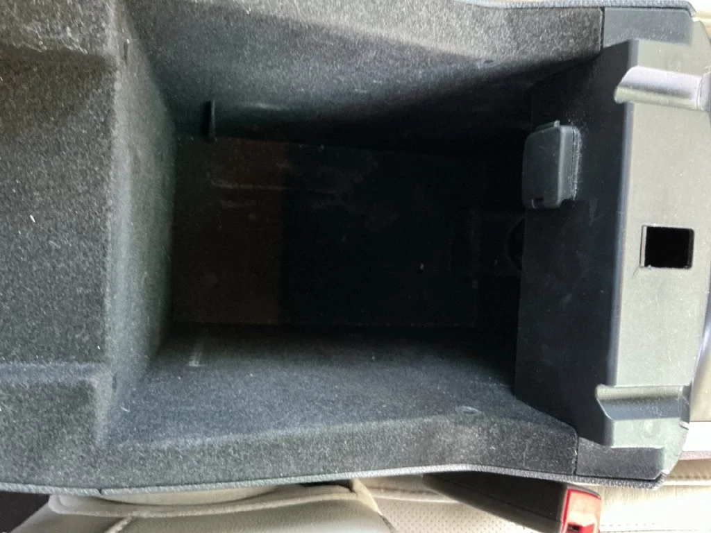 Used 2013 Red Ford Limited image 27