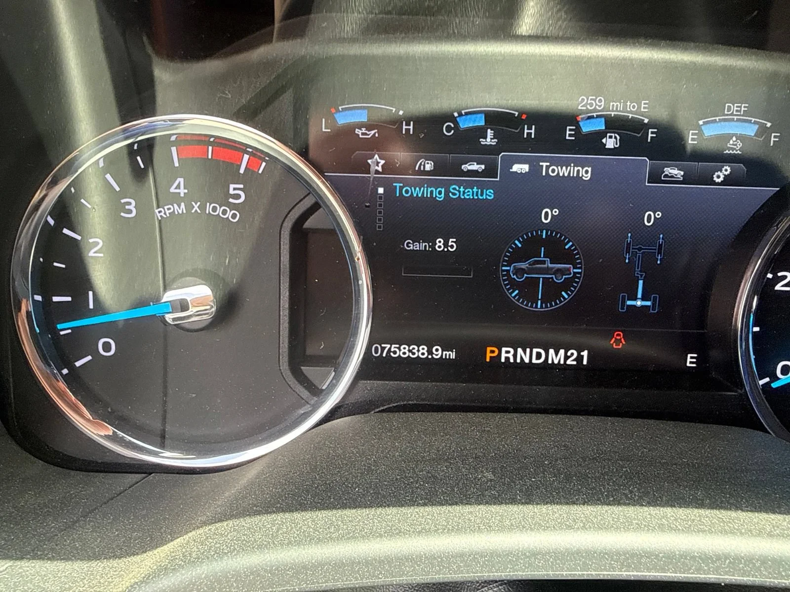 Used 2019 Black Ford Platinum image 24