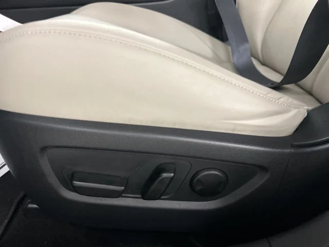 Used 2023 Gray Mazda 2.5 S Preferred Package image 11