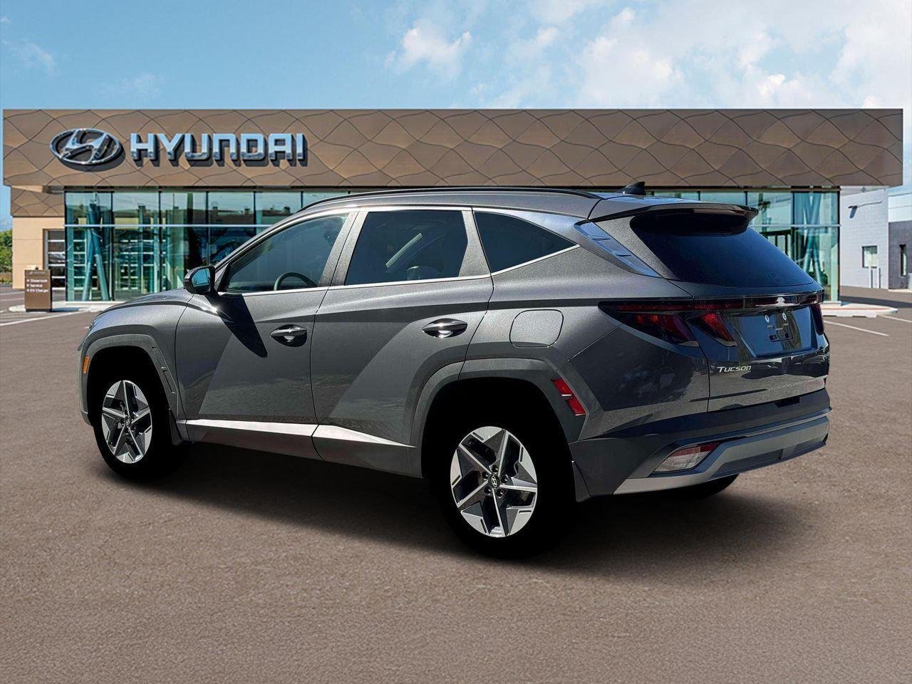 New 2026 Gray Hyundai SEL AWD image 4