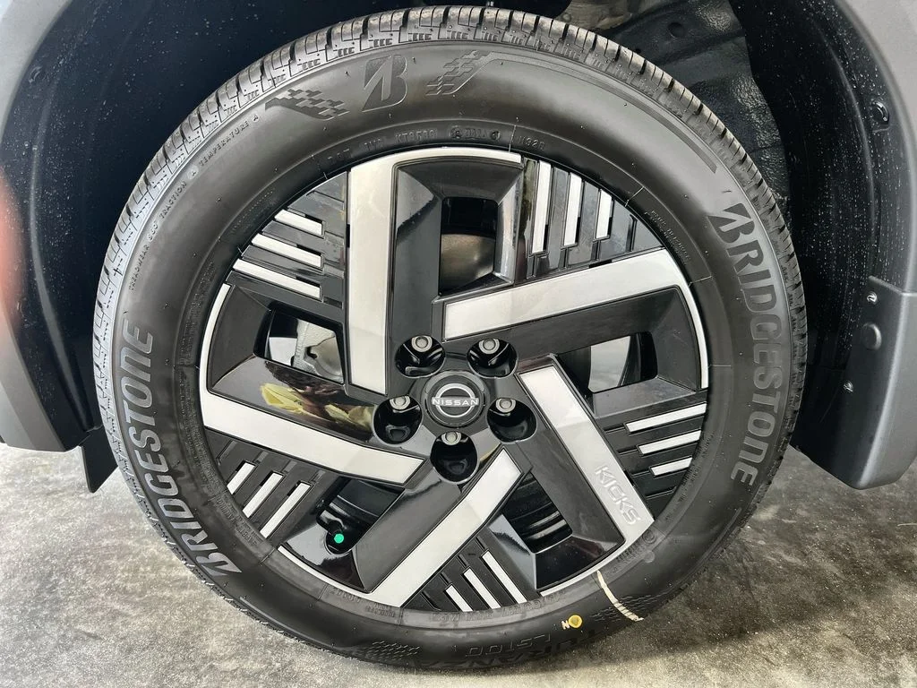 New 2026 Gun Metallic Nissan SV image 18