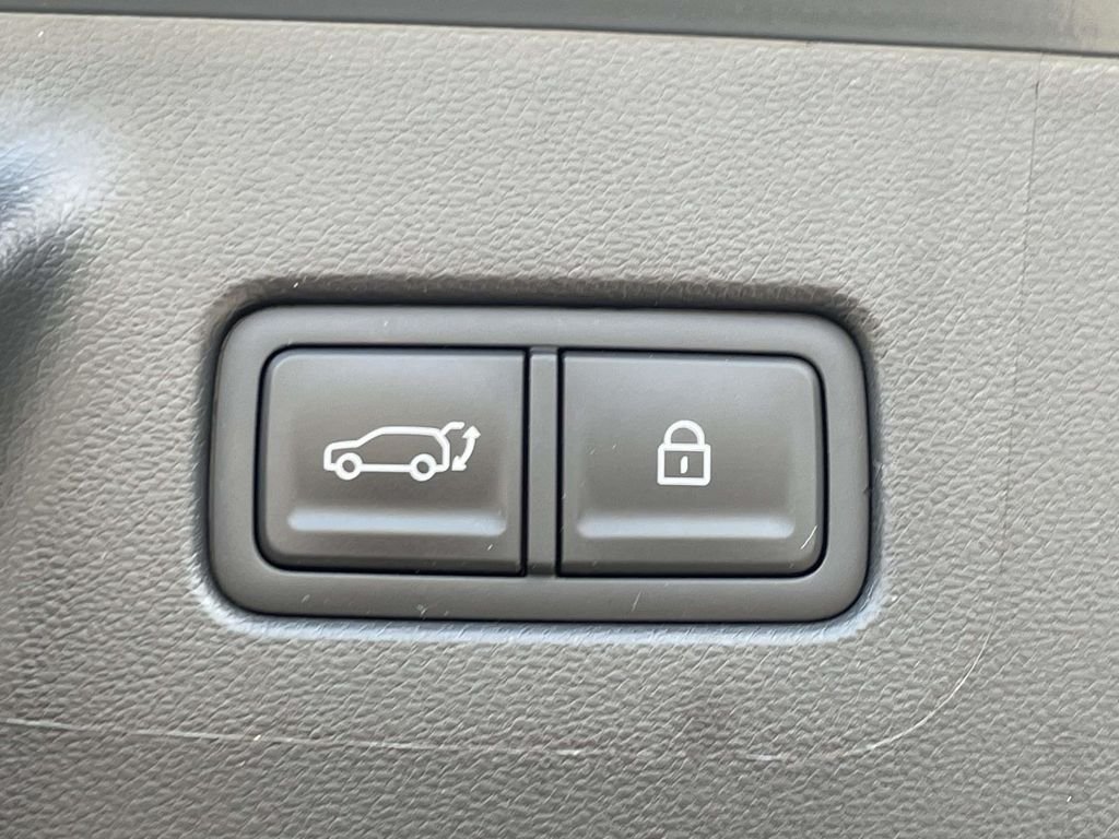 Certified Used 2025 Gray Hyundai Limited image 10