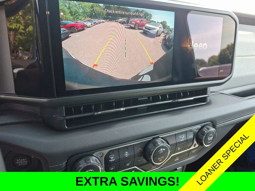 2025 Jeep Wrangler 4-Door Sahara - Photo 11