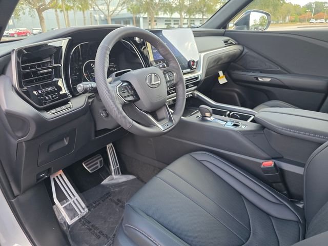 2026 Lexus TX 500h F-Sport Premium - Photo 24