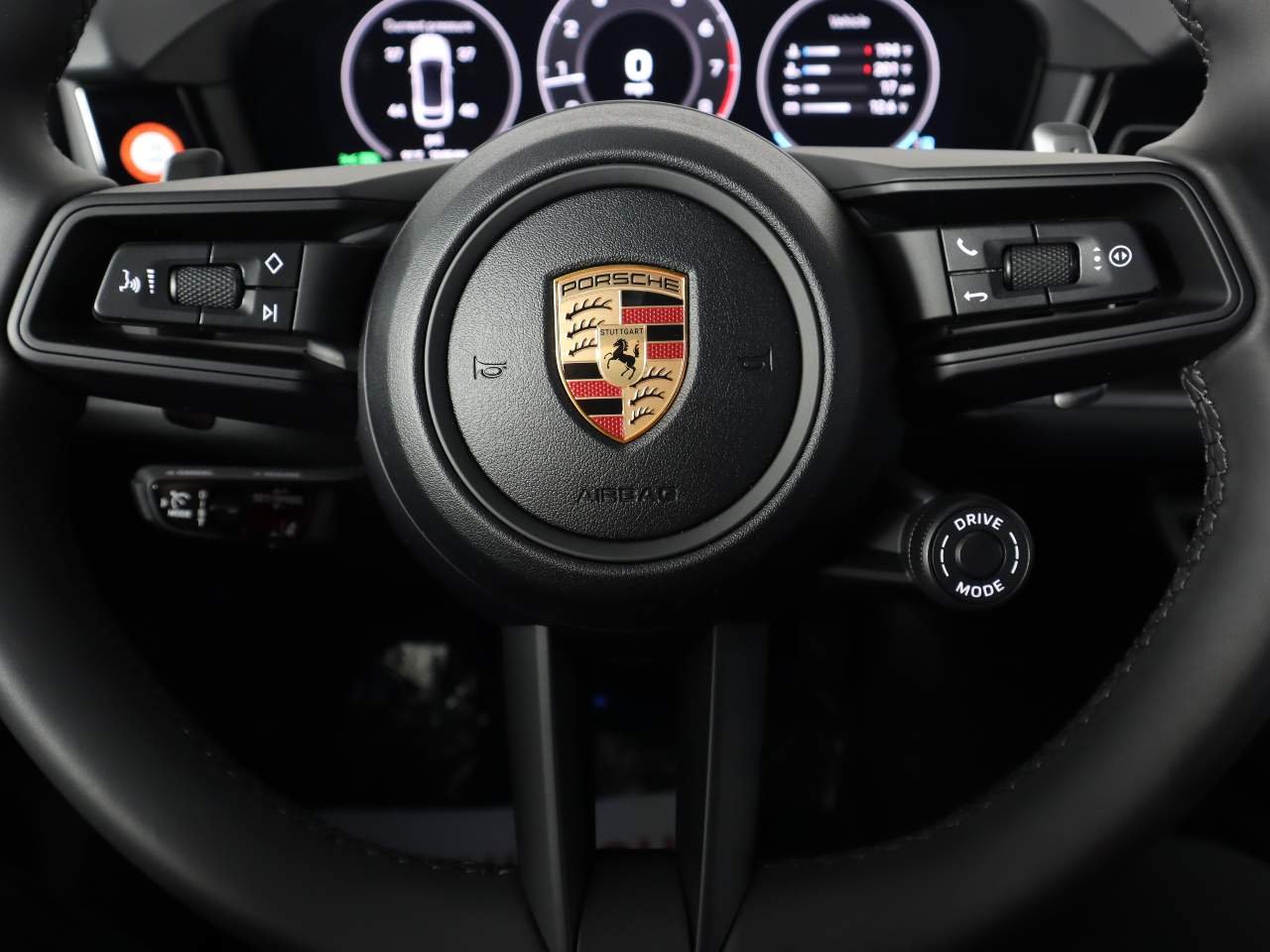 New 2026 Chromite Black Metallic Porsche Coupe image 17