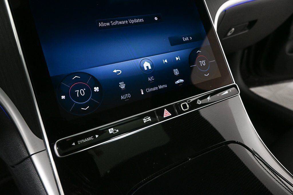 2026 Mercedes-Benz C-Class Sedan C 300 - Photo 52
