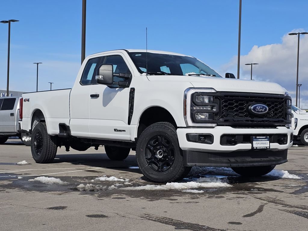 New 2026 Oxford White Ford XL/STX image 2