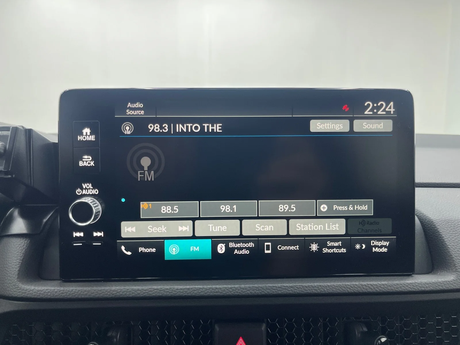 Used 2025 Solar Silver Metallic Honda Sport-L AWD image 16