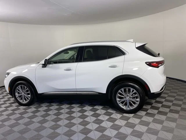 Used 2023 White Buick Preferred image 4