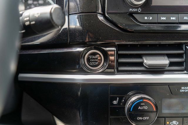 Used 2022 Black Nissan SV image 32