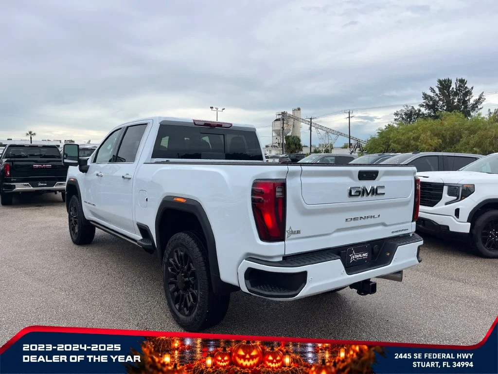 New 2026 Glacier White Tricoat GMC Denali Ultimate image 5