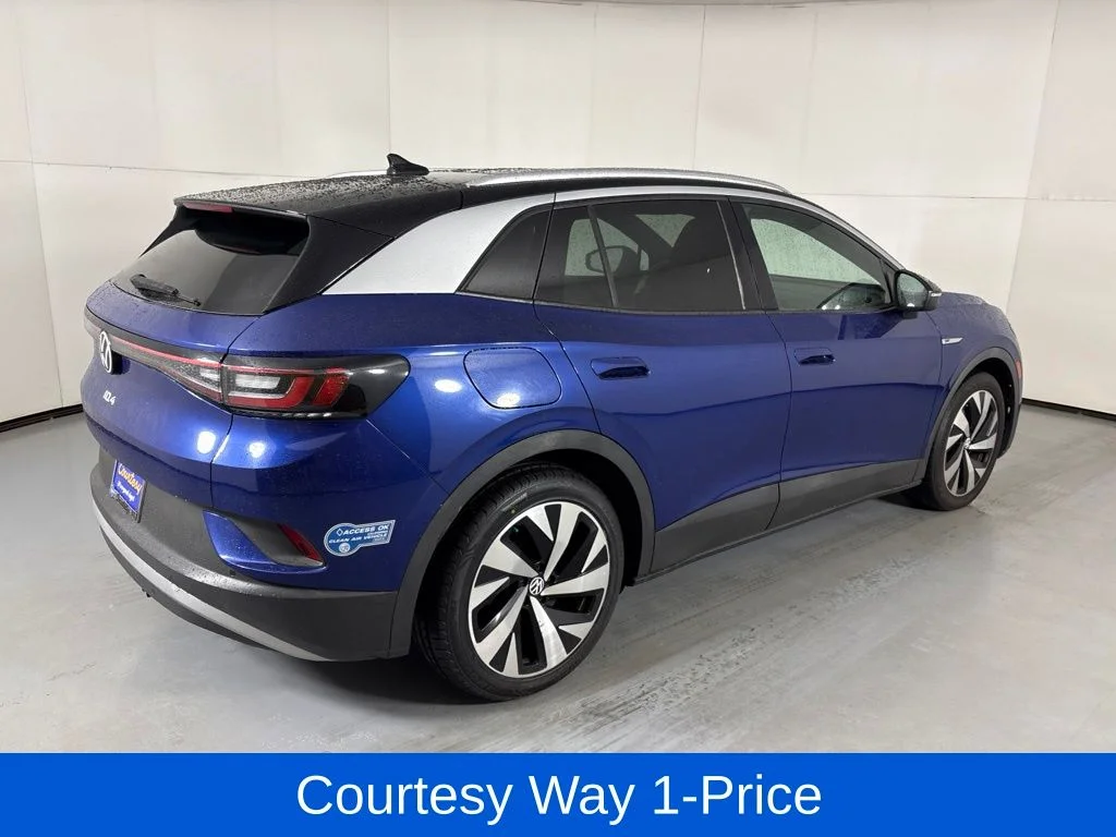 Used 2021 Blue Volkswagen 1st Edition image 9