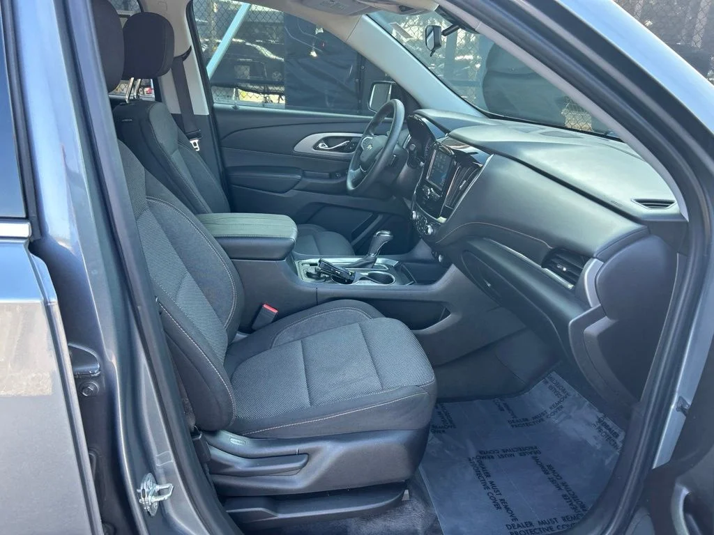 Used 2019 Gray Chevrolet LS image 21